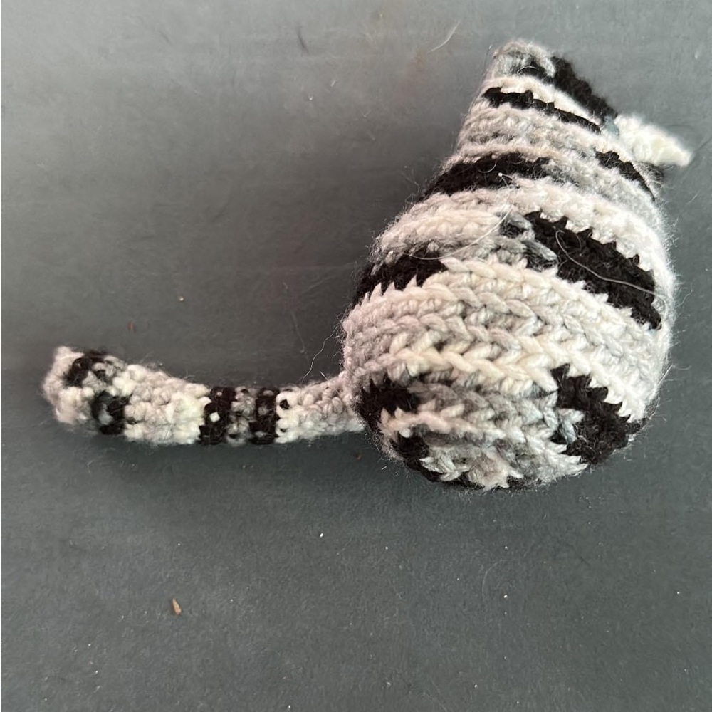 Catnip cat toys homemade! Variety of colors!